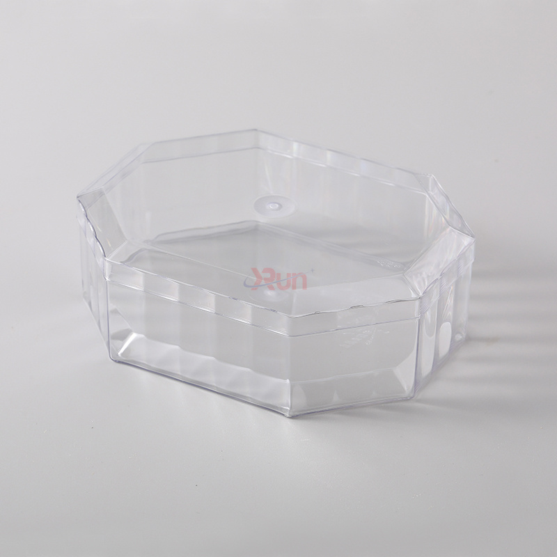 We provide certified plastic jars for baby food that use the same quality materials as our plastic food containers and clear dessert boxes for safe pastry packaging.
